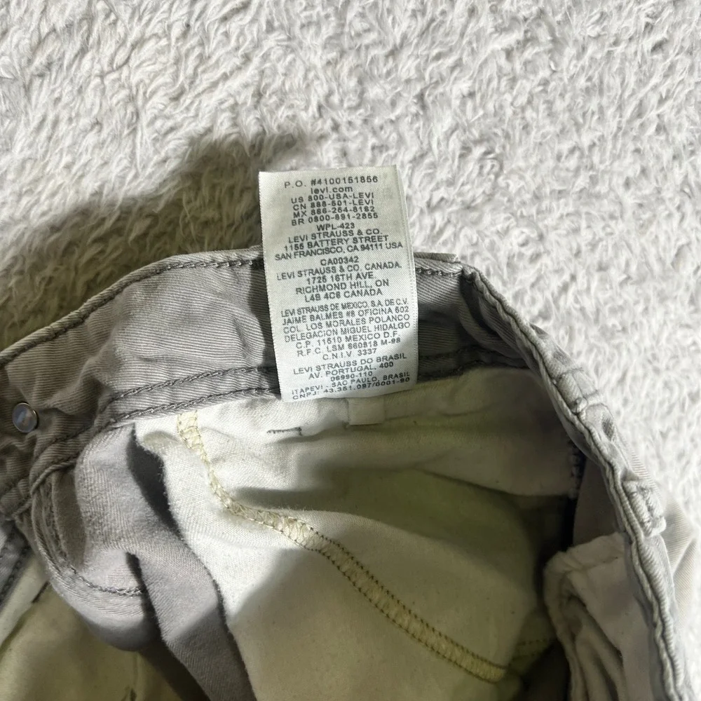 Levis Mens Gray Cotton Twill Multi Pocket Cargo Pants 31x30 Straight Leg Pants